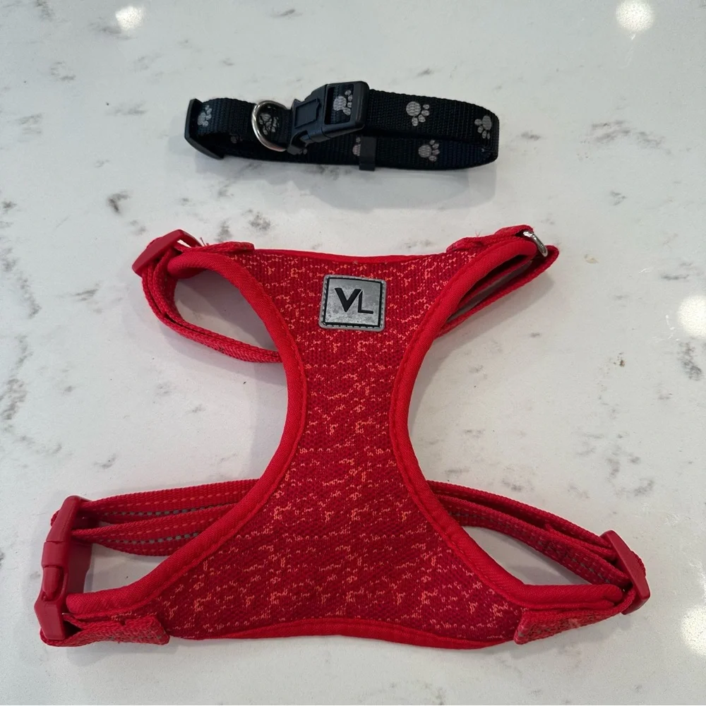 Vibrant Life Red Flex Knit Dog Harness Medium Adjustable pets NWOT